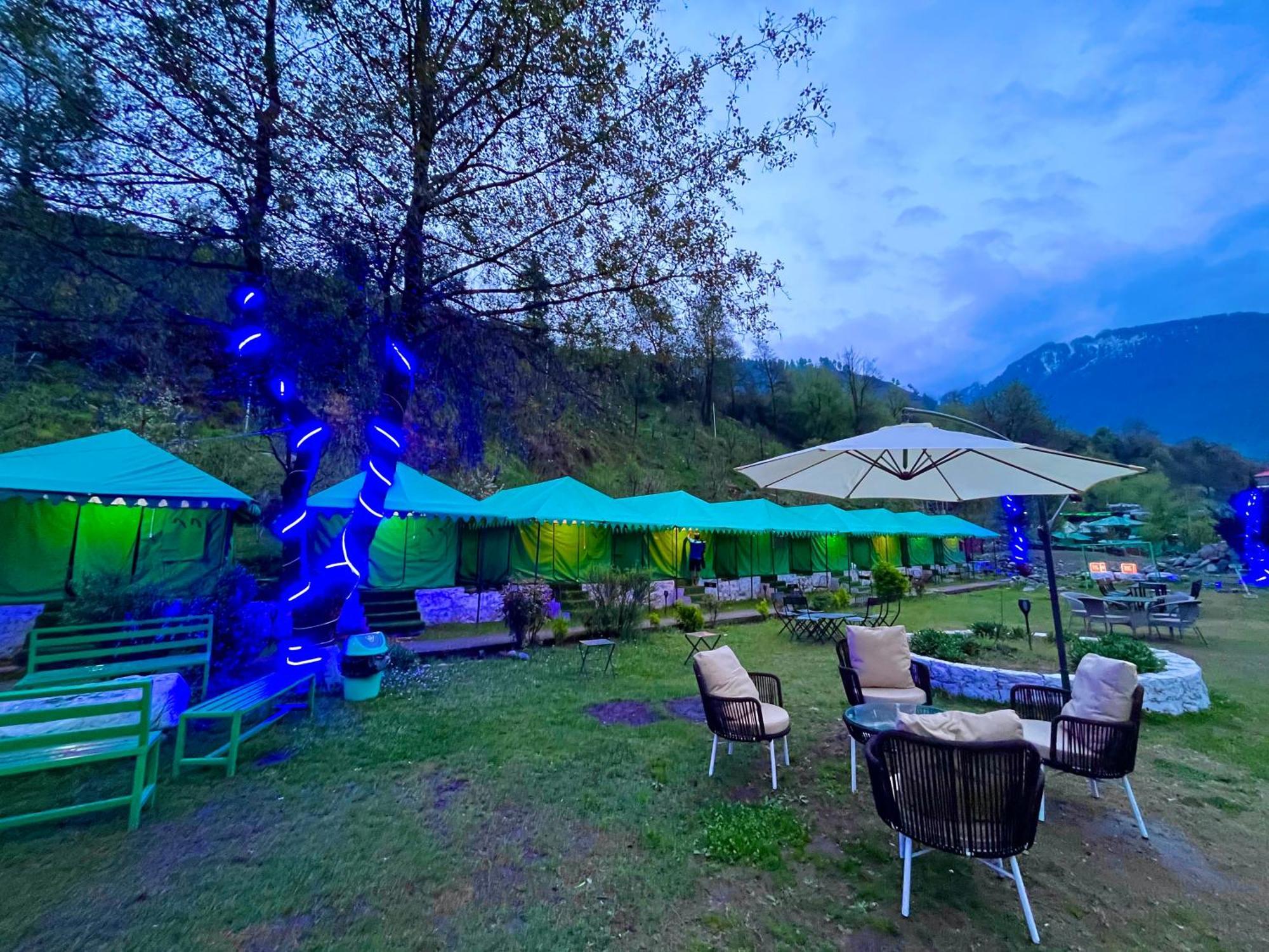 Himalayan Riverside Swiss Cottage Tents, Manali Extérieur photo
