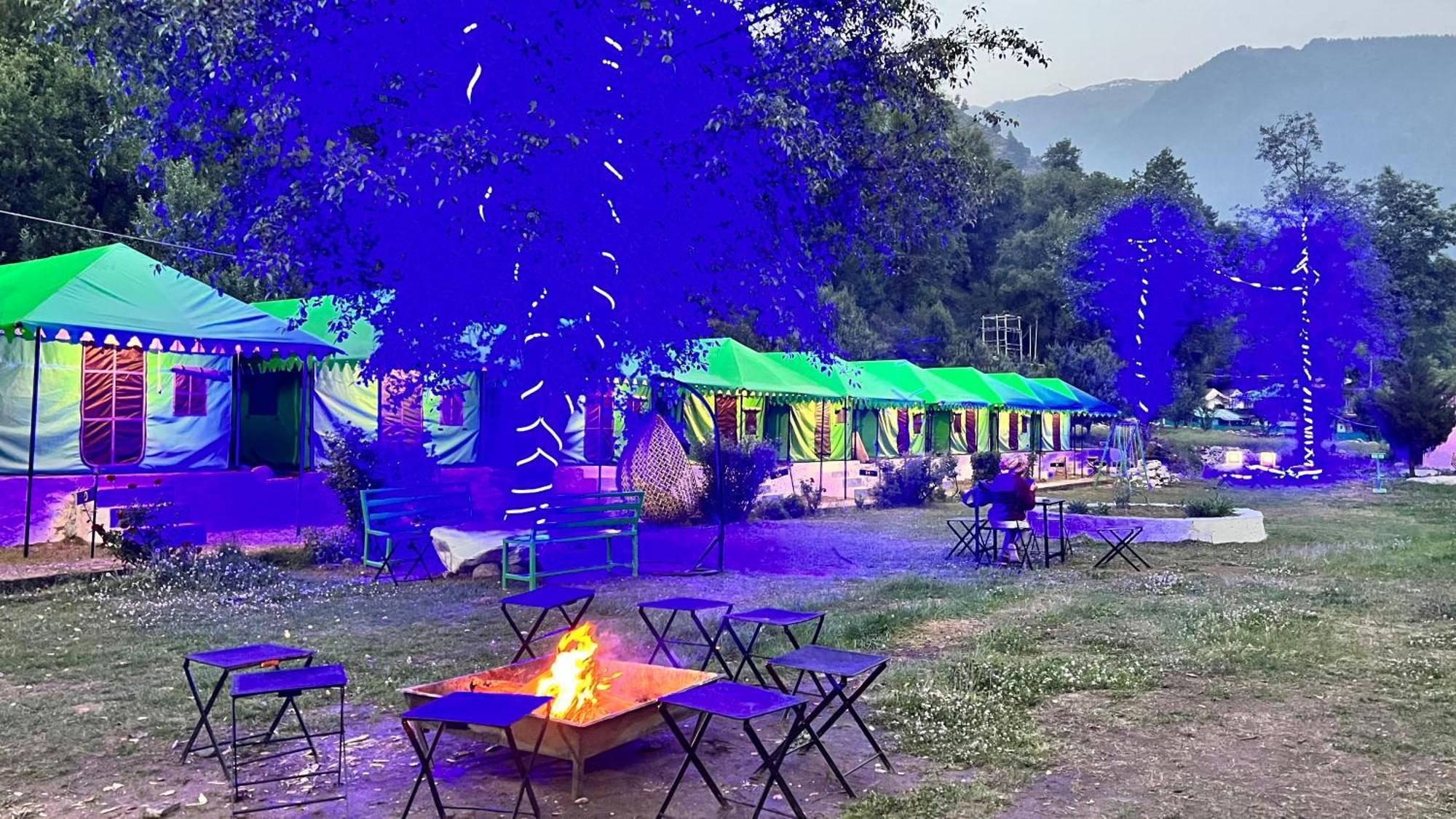 Himalayan Riverside Swiss Cottage Tents, Manali Extérieur photo