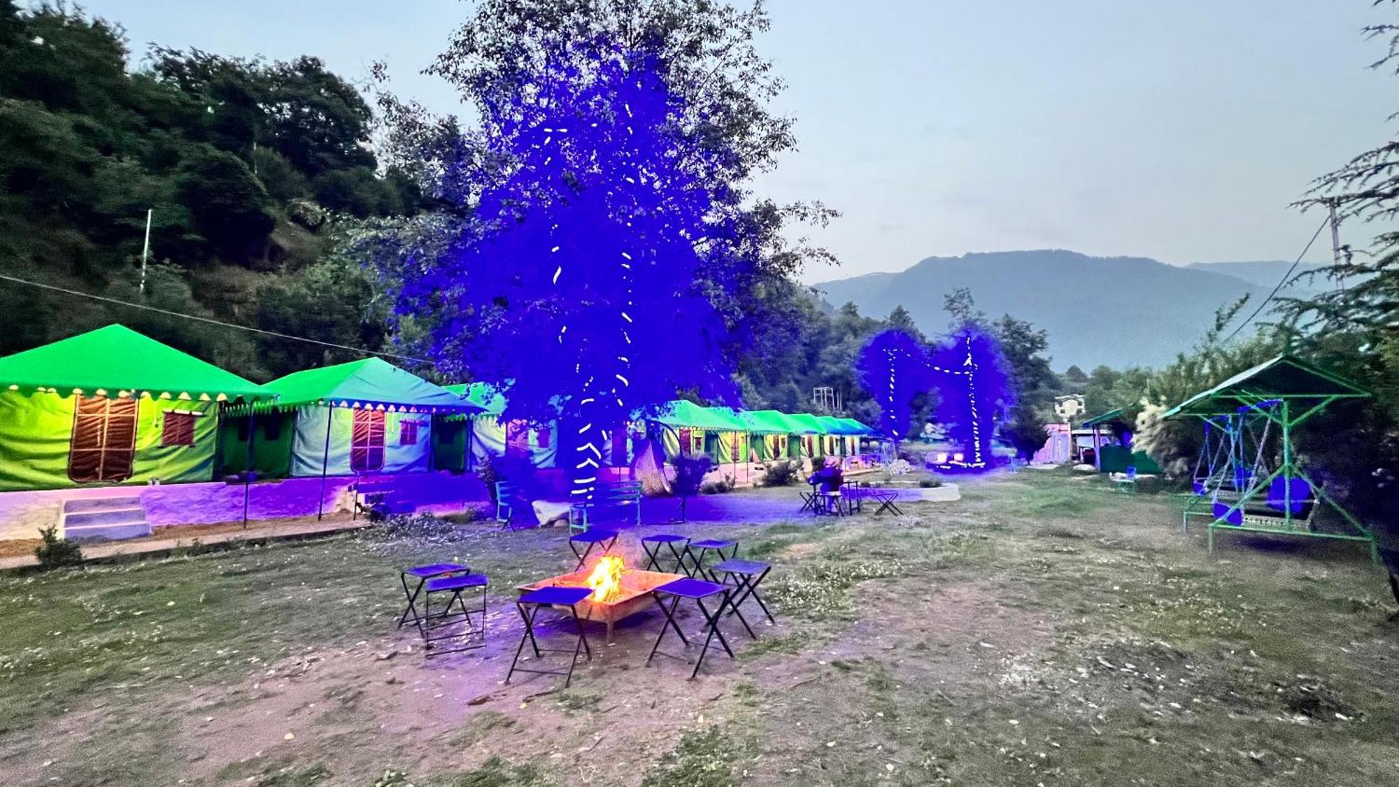 Himalayan Riverside Swiss Cottage Tents, Manali Extérieur photo