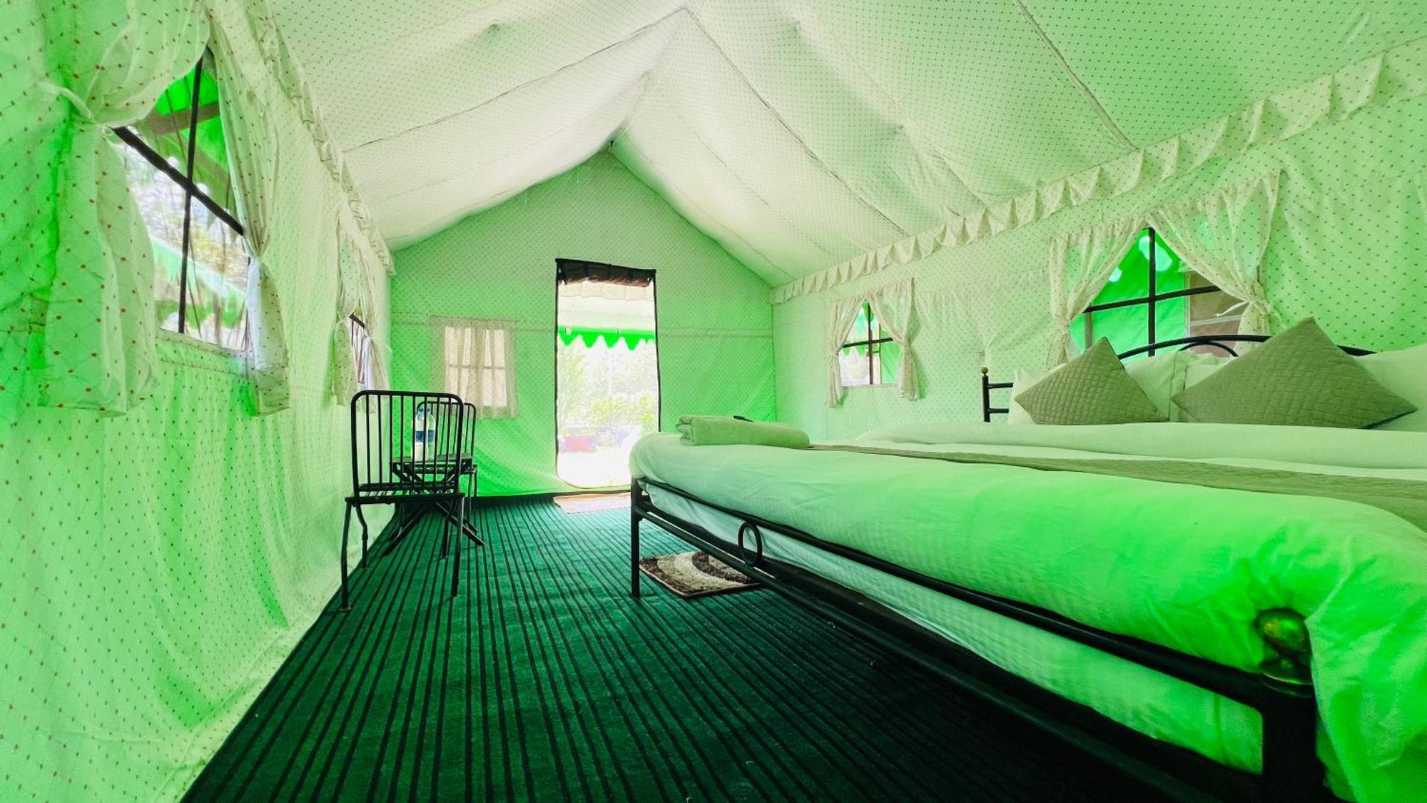 Himalayan Riverside Swiss Cottage Tents, Manali Extérieur photo