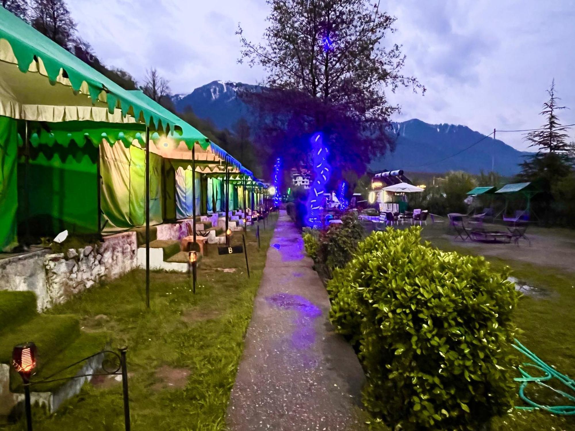 Himalayan Riverside Swiss Cottage Tents, Manali Extérieur photo